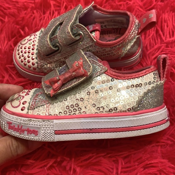 Twinkle toes size 5 - Picture 2 of 3